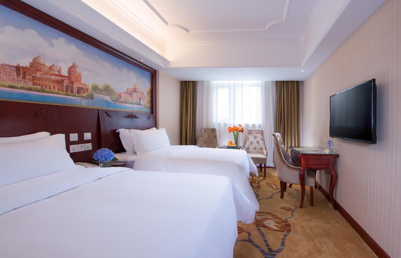 Vienna Hotel Shenzhen Bantian Vanke Zone 5 Экстерьер фото
